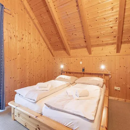 Spacious Chalet Near The Ski Area * Sankt Lorenzen ob Murau