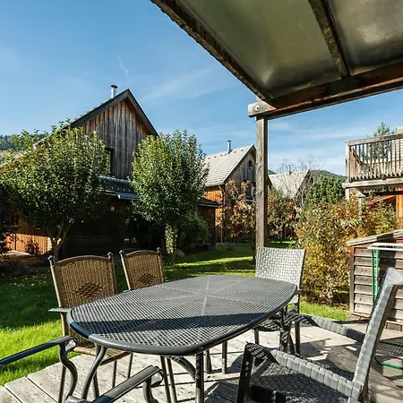 Spacious Chalet Near The Ski Area