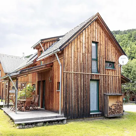 Spacious Chalet Near The Ski Area Sankt Lorenzen ob Murau