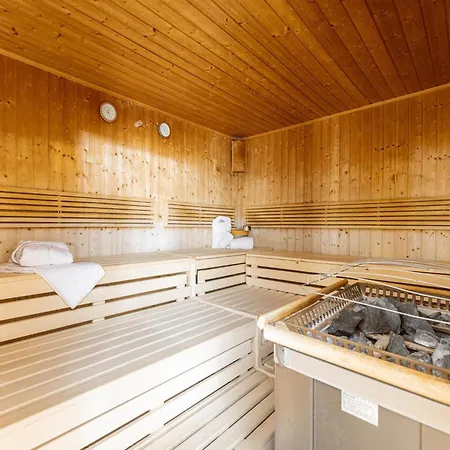 Σπίτι διακοπών Spacious Chalet Near The Ski Area Sankt Lorenzen ob Murau