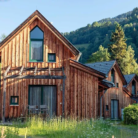 Spacious Chalet Near The Ski Area Σπίτι διακοπών